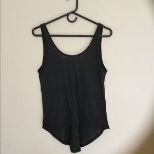Lululemon black tank